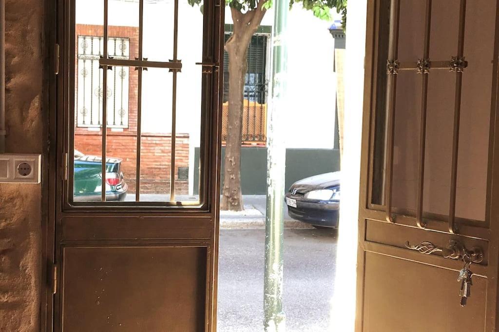 Privada E Independiente En Triana Appartement